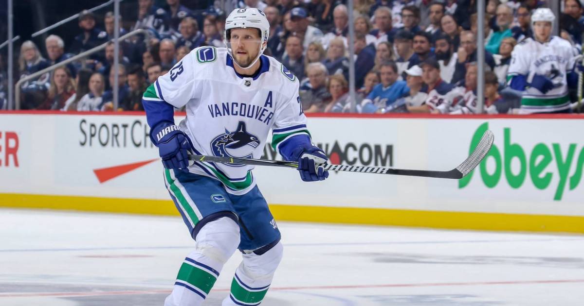 Vancouver Canucks unveil new third jersey  Georgia Straight Vancouver's  source for arts, culture, and events