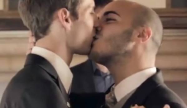 Italian Real Mms Videos - Ti SposerÃ²! Italian same-sex marriage video goes viral on Valentine's |  Georgia Straight Vancouver's News & Entertainment Weekly