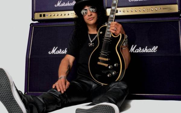 Guitar hero Slash headed to Vancouver for two nights at the Commodore