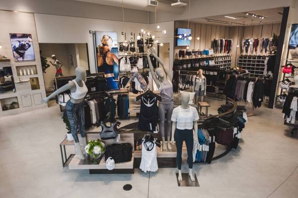 Lululemon Vancouver flagship store reopens after rebuild and expansion  (PHOTOS)