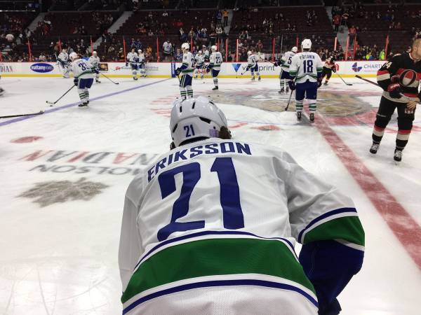 Mark Messier: The most hated Vancouver Canuck of all-time?