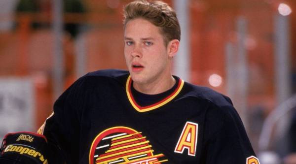 Canucks: The best player to wear each jersey number - Page 4